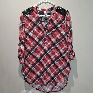 XXL Ladies Plaid W/Lace Top
